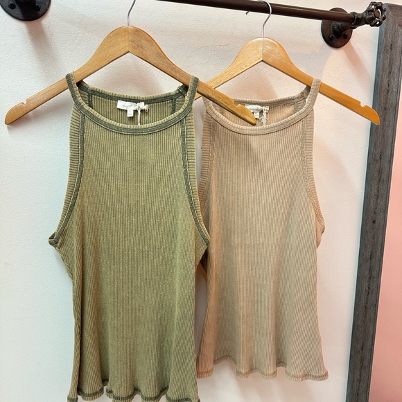 Mystree Tops - NEW! Bundle of 2 Mystree Ribbed Knit Tank Tops - Green and Tan